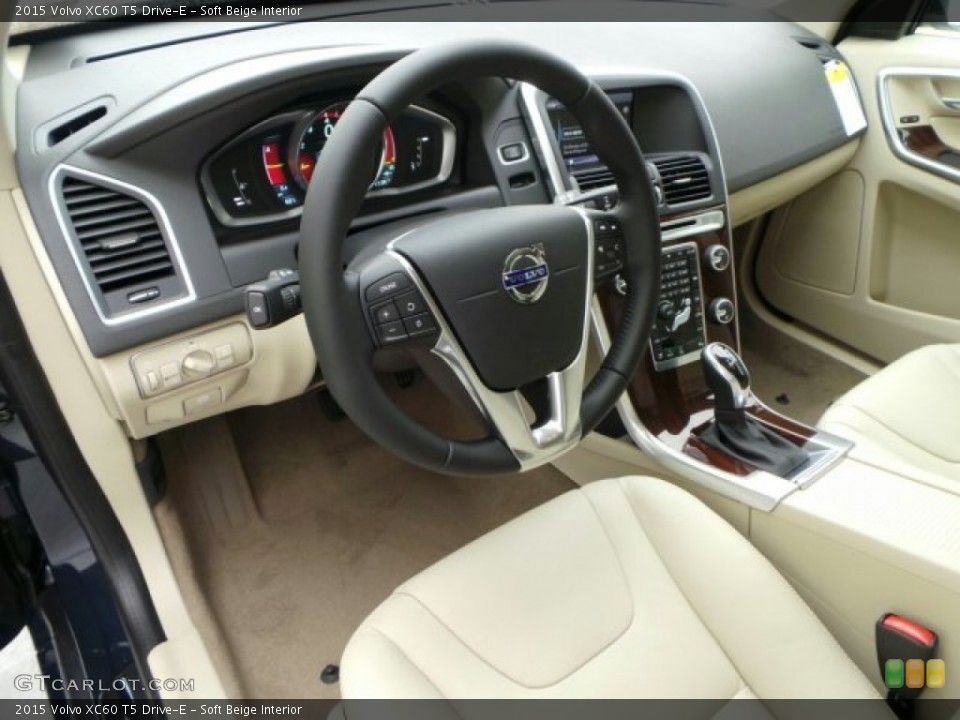 Soft Beige Interior Photo for the 2015 Volvo XC60 T5 Drive-E #91060411
