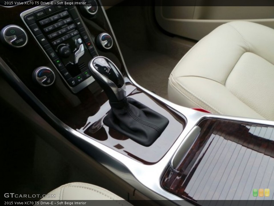 Soft Beige Interior Transmission for the 2015 Volvo XC70 T5 Drive-E #91063165