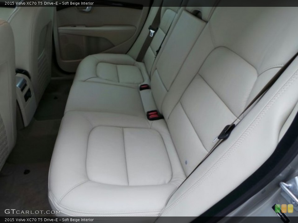 Soft Beige Interior Rear Seat for the 2015 Volvo XC70 T5 Drive-E #91063389
