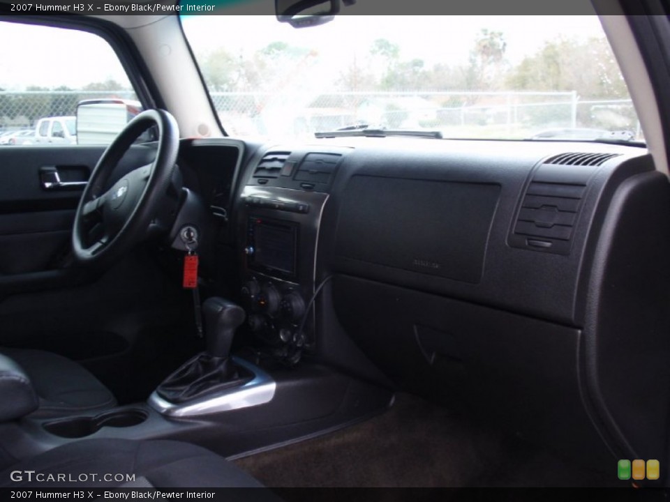 Ebony Black/Pewter Interior Dashboard for the 2007 Hummer H3 X #91086267