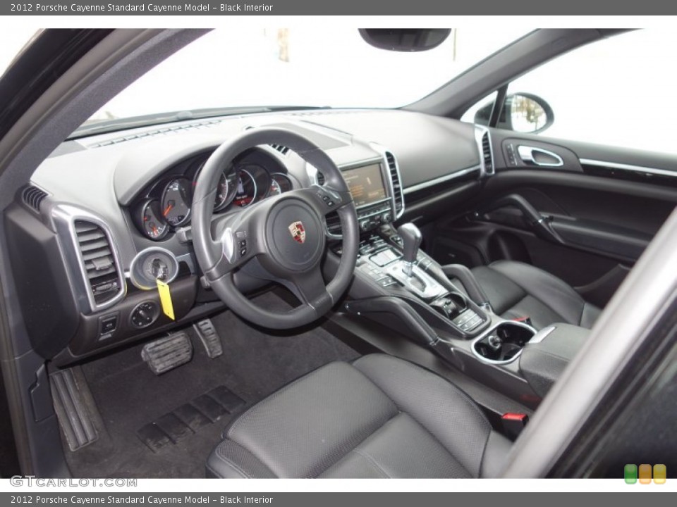 Black Interior Photo for the 2012 Porsche Cayenne  #91087318