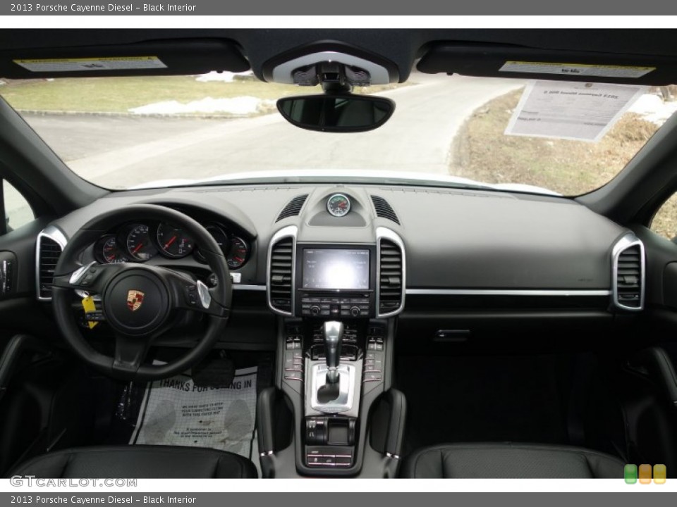 Black Interior Dashboard for the 2013 Porsche Cayenne Diesel #91133265