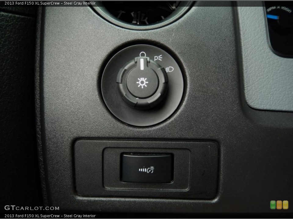 Steel Gray Interior Controls for the 2013 Ford F150 XL SuperCrew #91158659