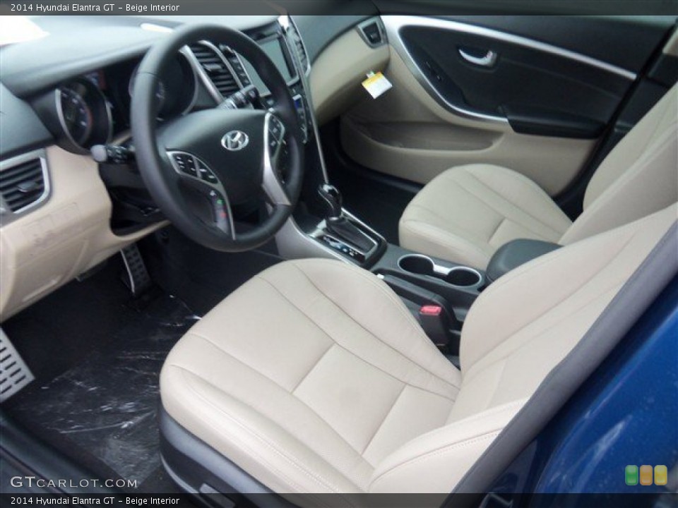 Beige Interior Photo for the 2014 Hyundai Elantra GT #91189918