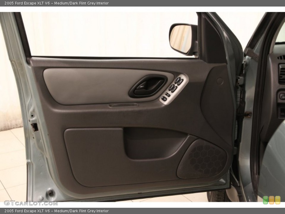 Medium/Dark Flint Grey Interior Door Panel for the 2005 Ford Escape XLT V6 #91223023