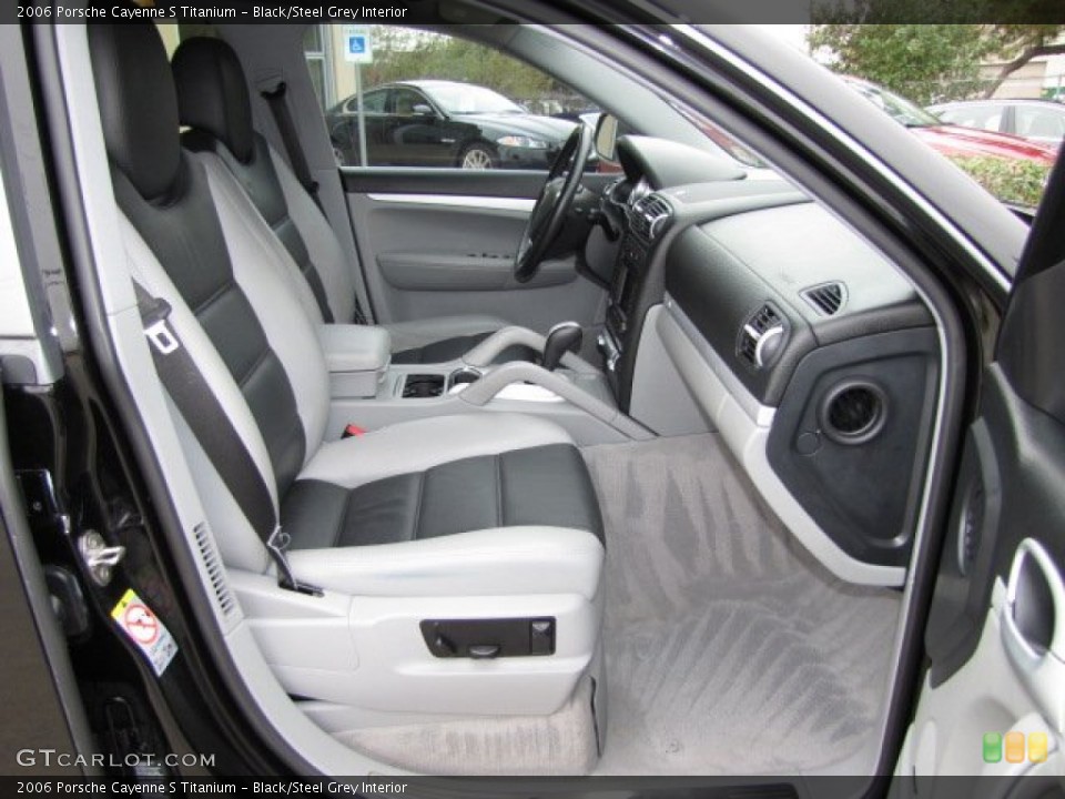 Black/Steel Grey Interior Front Seat for the 2006 Porsche Cayenne S Titanium #91229021