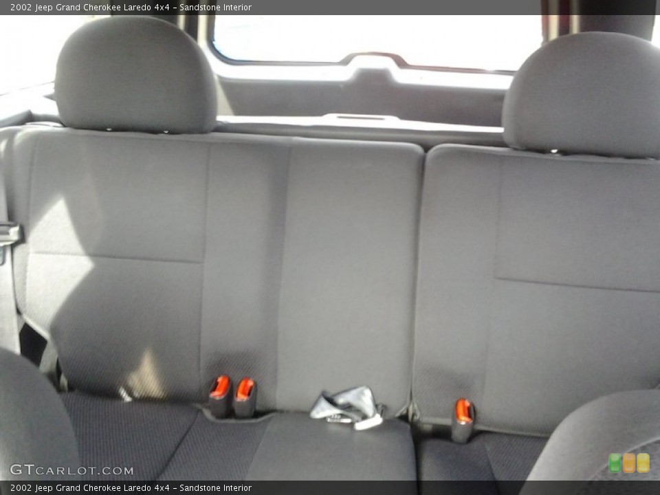 Sandstone Interior Rear Seat for the 2002 Jeep Grand Cherokee Laredo 4x4 #91237984