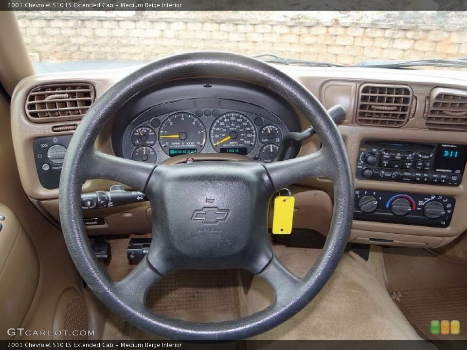 Medium Beige Interior Steering Wheel for the 2001 Chevrolet S10 LS Extended Cab #91244788