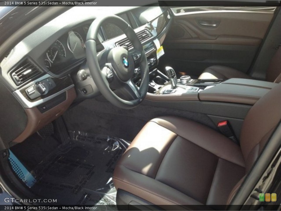 Mocha/Black Interior Photo for the 2014 BMW 5 Series 535i Sedan #91248760