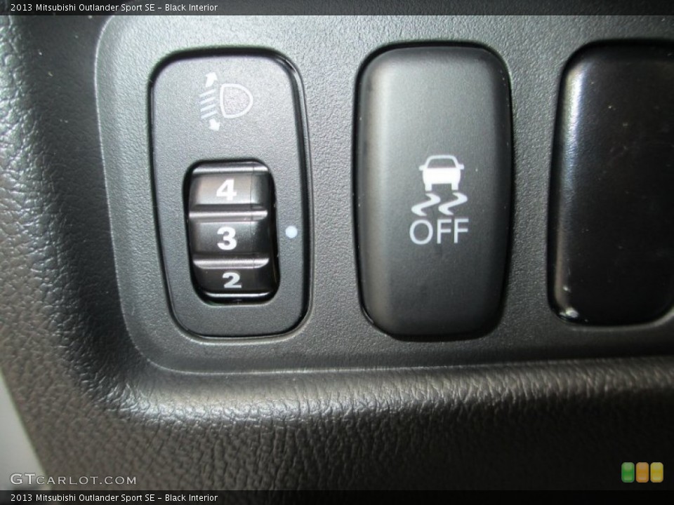 Black Interior Controls for the 2013 Mitsubishi Outlander Sport SE #91259872