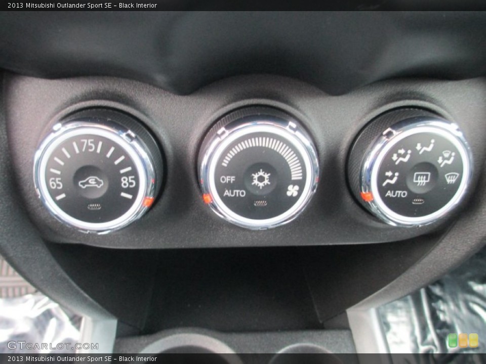 Black Interior Controls for the 2013 Mitsubishi Outlander Sport SE #91260064