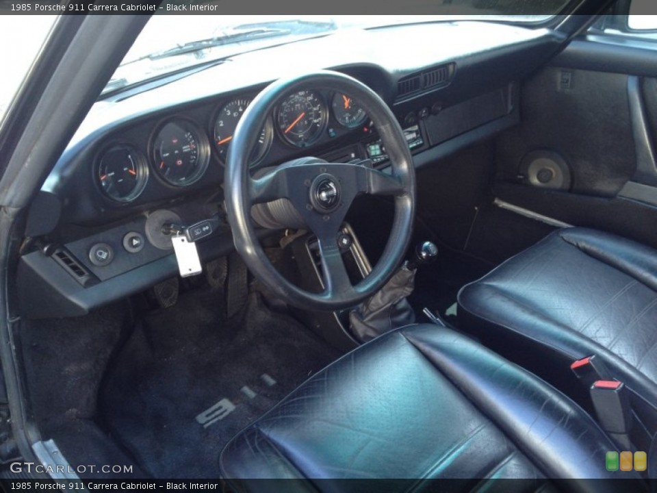 Black Interior Photo for the 1985 Porsche 911 Carrera Cabriolet #91267156