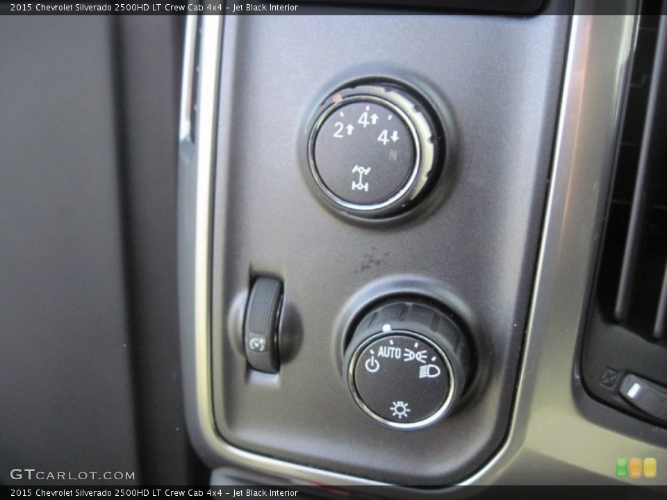 Jet Black Interior Controls for the 2015 Chevrolet Silverado 2500HD LT Crew Cab 4x4 #91290554
