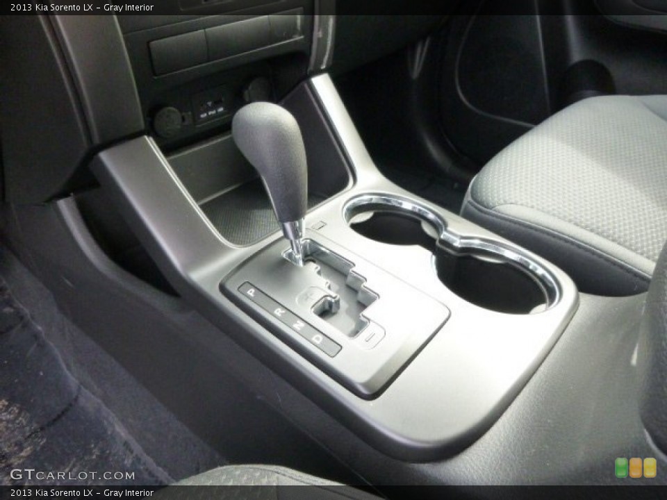 Gray Interior Transmission for the 2013 Kia Sorento LX #91296584