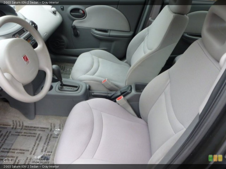 Gray Interior Photo for the 2003 Saturn ION 2 Sedan #91306167