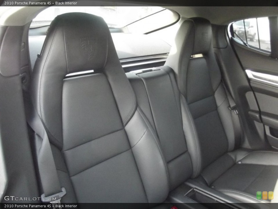 Black Interior Rear Seat for the 2010 Porsche Panamera 4S #91329427