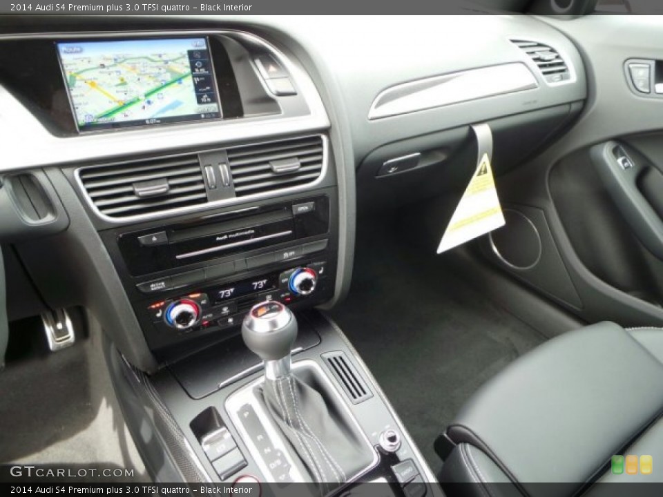 Black Interior Controls for the 2014 Audi S4 Premium plus 3.0 TFSI quattro #91341308