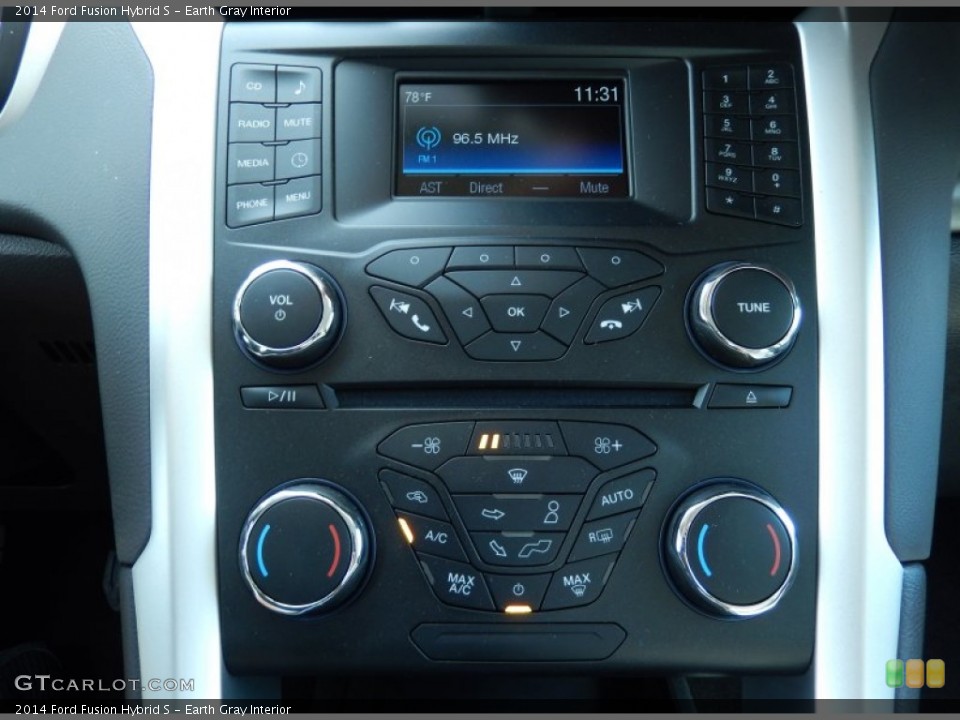 Earth Gray Interior Controls for the 2014 Ford Fusion Hybrid S #91396792