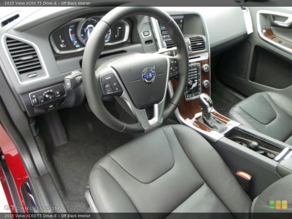 Off Black 2015 Volvo XC60 Interiors