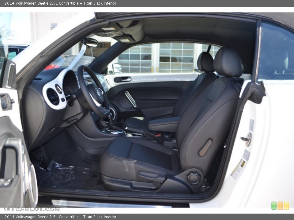 Titan Black Interior Photo for the 2014 Volkswagen Beetle 2.5L Convertible #91411931