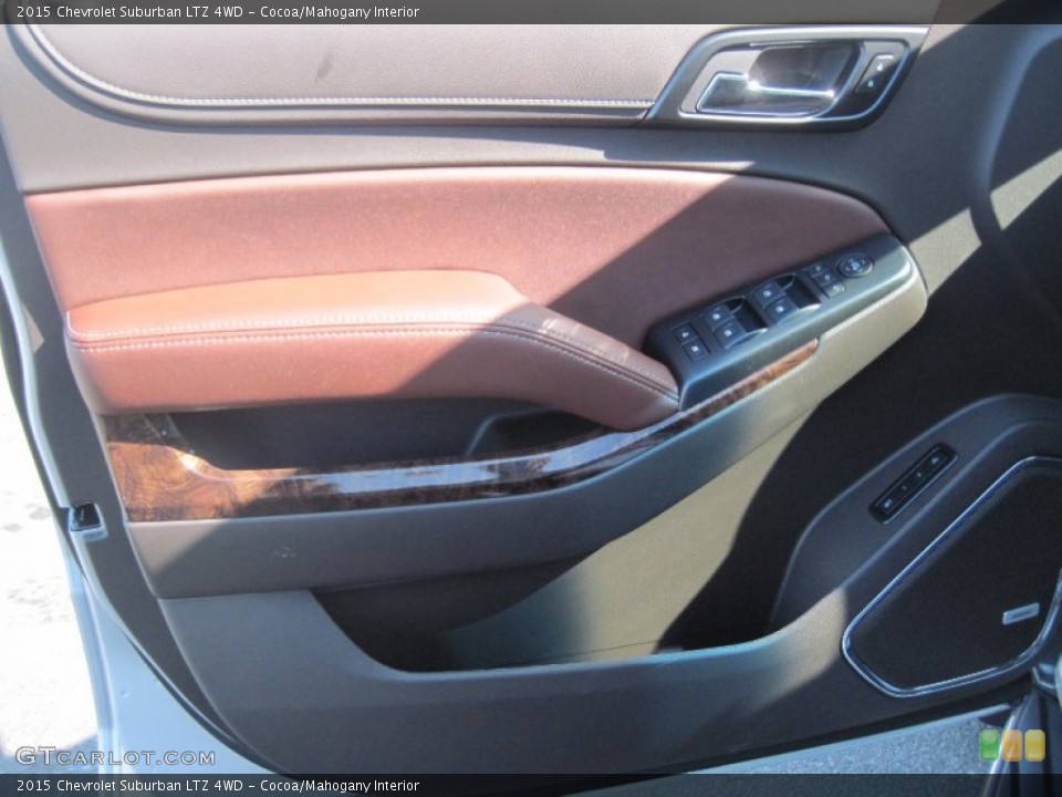 Cocoa/Mahogany Interior Door Panel for the 2015 Chevrolet Suburban LTZ 4WD #91417574
