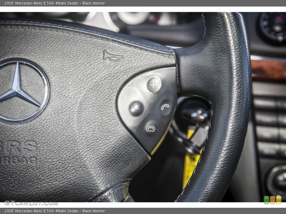 Black Interior Controls for the 2005 Mercedes-Benz E 500 4Matic Sedan #91435061