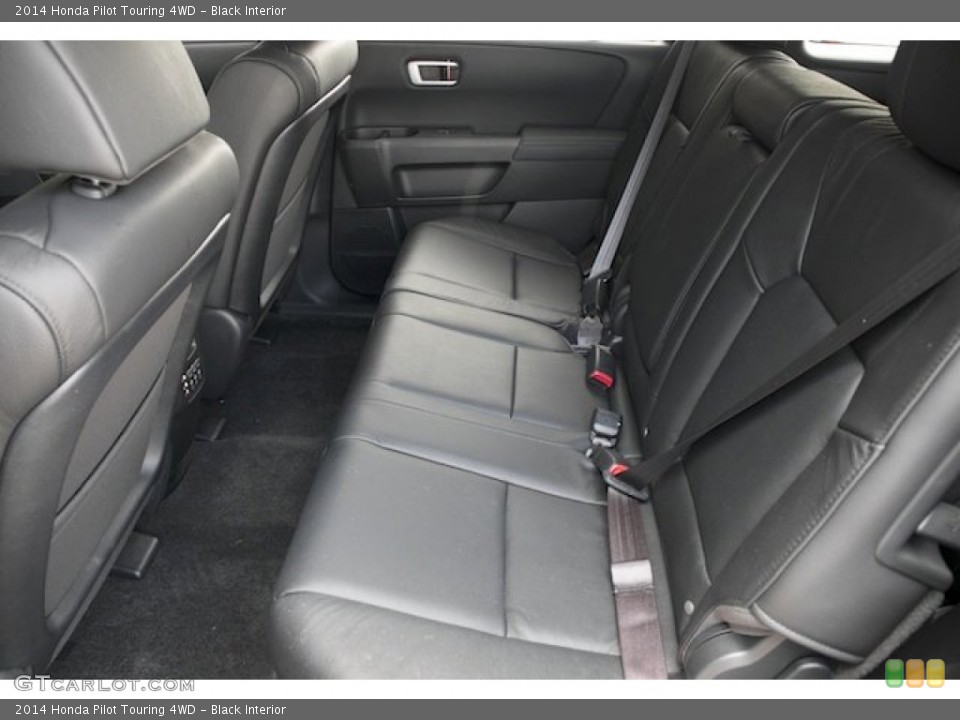 Black Interior Rear Seat for the 2014 Honda Pilot Touring 4WD #91446017