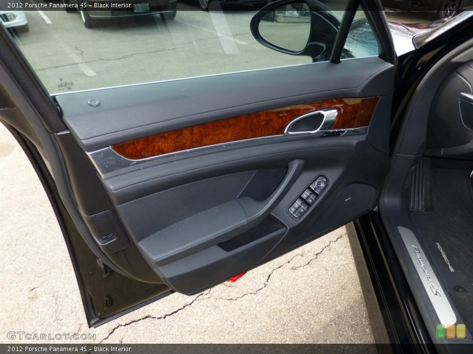 Black Interior Door Panel for the 2012 Porsche Panamera 4S #91575299