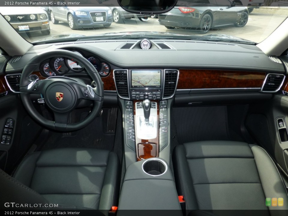Black Interior Dashboard for the 2012 Porsche Panamera 4S #91575431