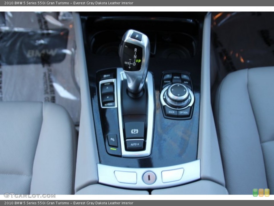 Everest Gray Dakota Leather Interior Transmission for the 2010 BMW 5 Series 550i Gran Turismo #91575686