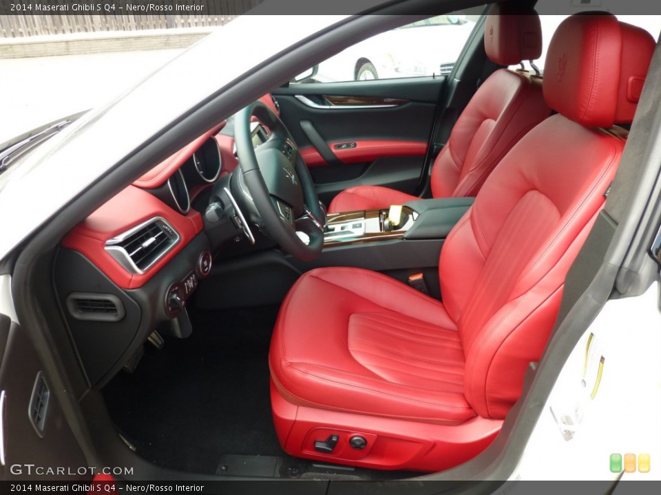 Nero/Rosso Interior Photo for the 2014 Maserati Ghibli S Q4 #91576433