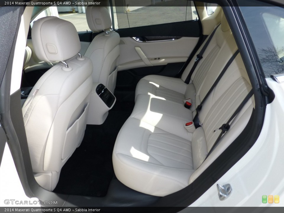 Sabbia Interior Rear Seat for the 2014 Maserati Quattroporte S Q4 AWD #91579388