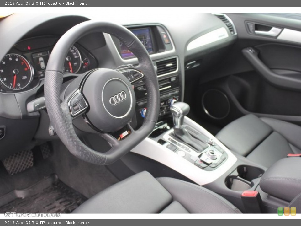 Black Interior Photo for the 2013 Audi Q5 3.0 TFSI quattro #91585082