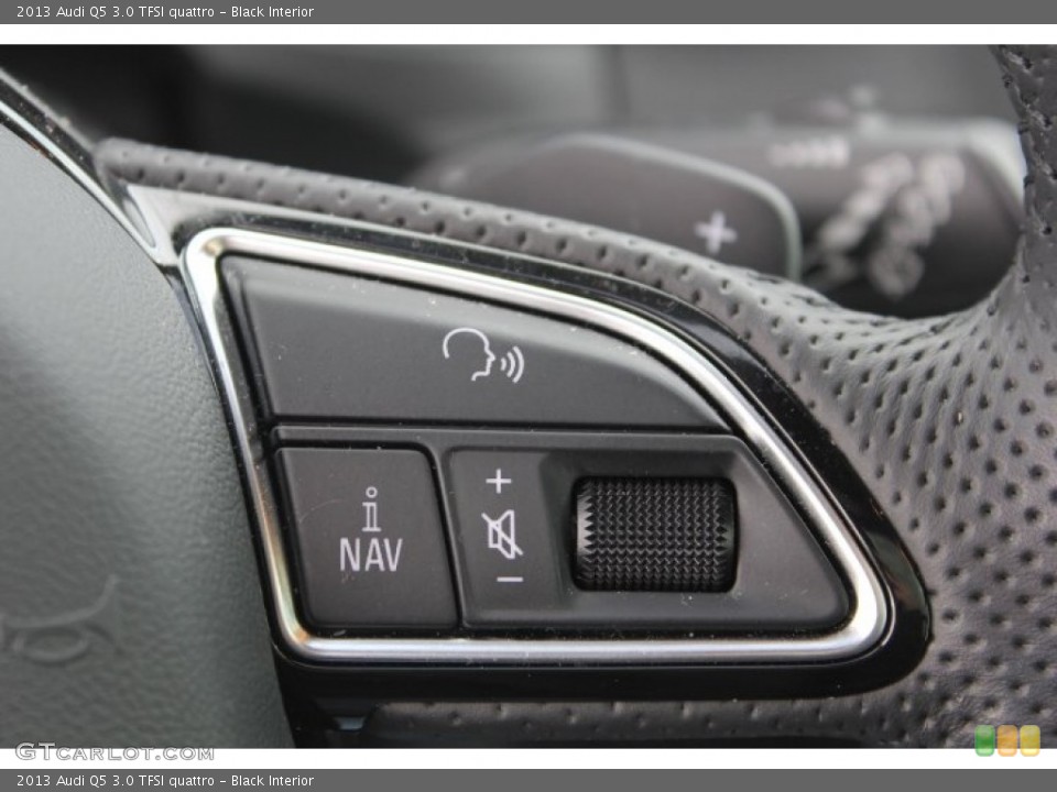 Black Interior Controls for the 2013 Audi Q5 3.0 TFSI quattro #91585307