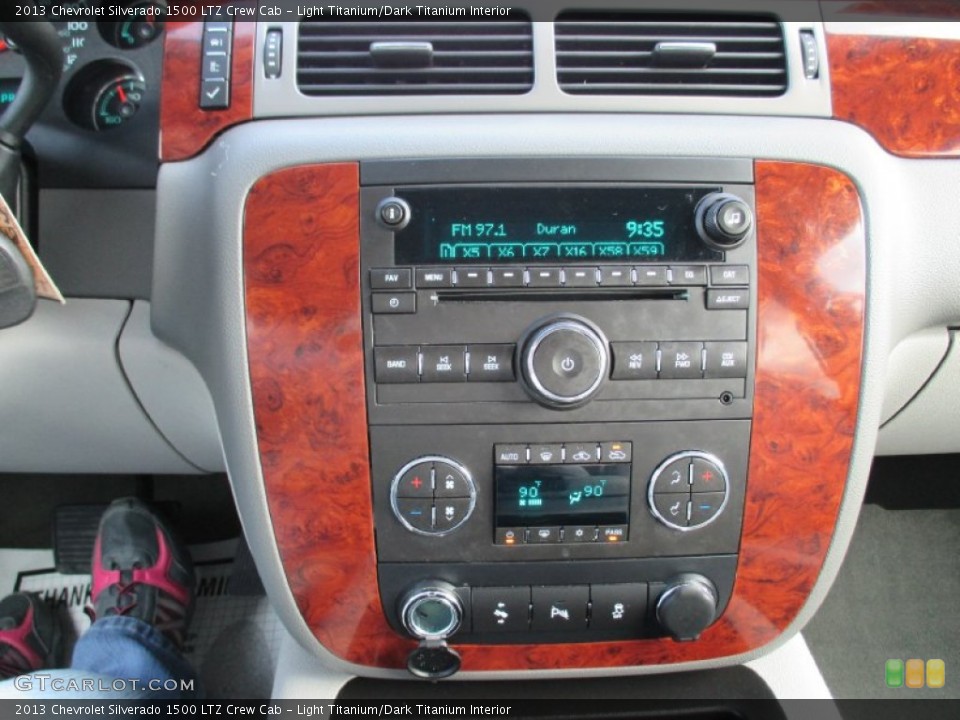 Light Titanium/Dark Titanium Interior Controls for the 2013 Chevrolet Silverado 1500 LTZ Crew Cab #91589780