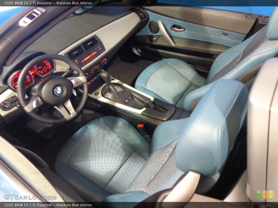 Maldives Blue Interior Front Seat for the 2005 BMW Z4 2.5i Roadster #91603440