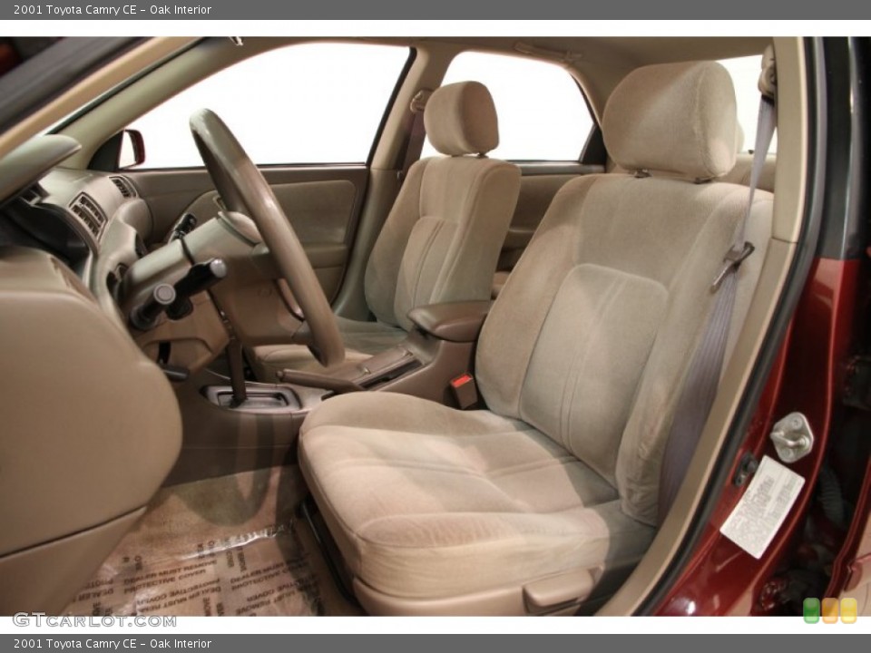 Oak Interior Photo for the 2001 Toyota Camry CE #91604901