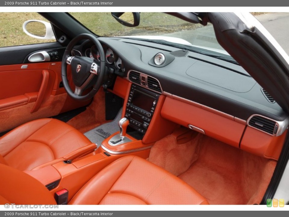 Black/Terracotta Interior Dashboard for the 2009 Porsche 911 Turbo Cabriolet #91608518