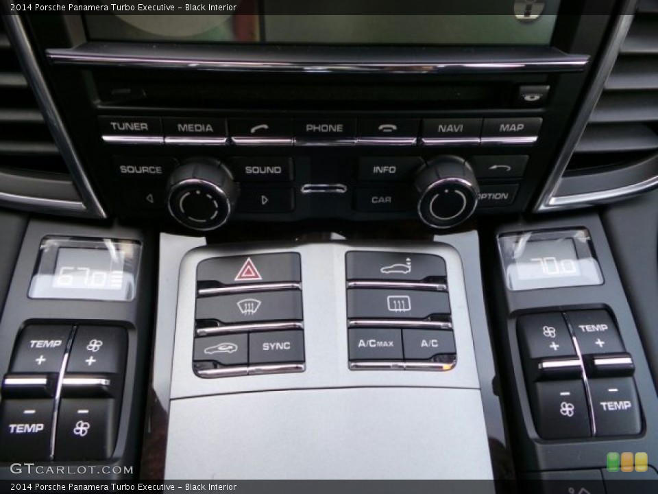 Black Interior Controls for the 2014 Porsche Panamera Turbo Executive #91614927