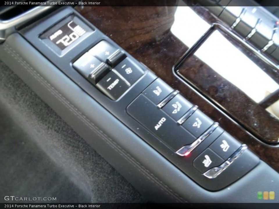 Black Interior Controls for the 2014 Porsche Panamera Turbo Executive #91615095