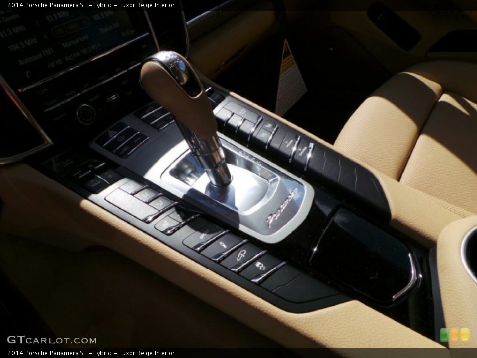 Luxor Beige Interior Transmission for the 2014 Porsche Panamera S E-Hybrid #91615734