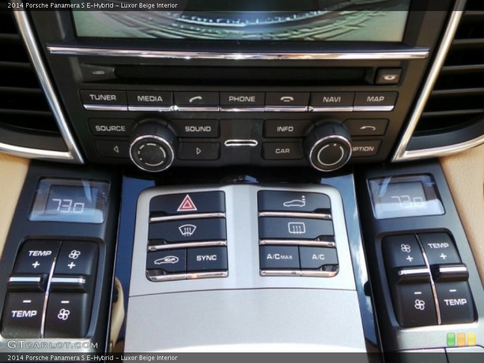 Luxor Beige Interior Controls for the 2014 Porsche Panamera S E-Hybrid #91615860