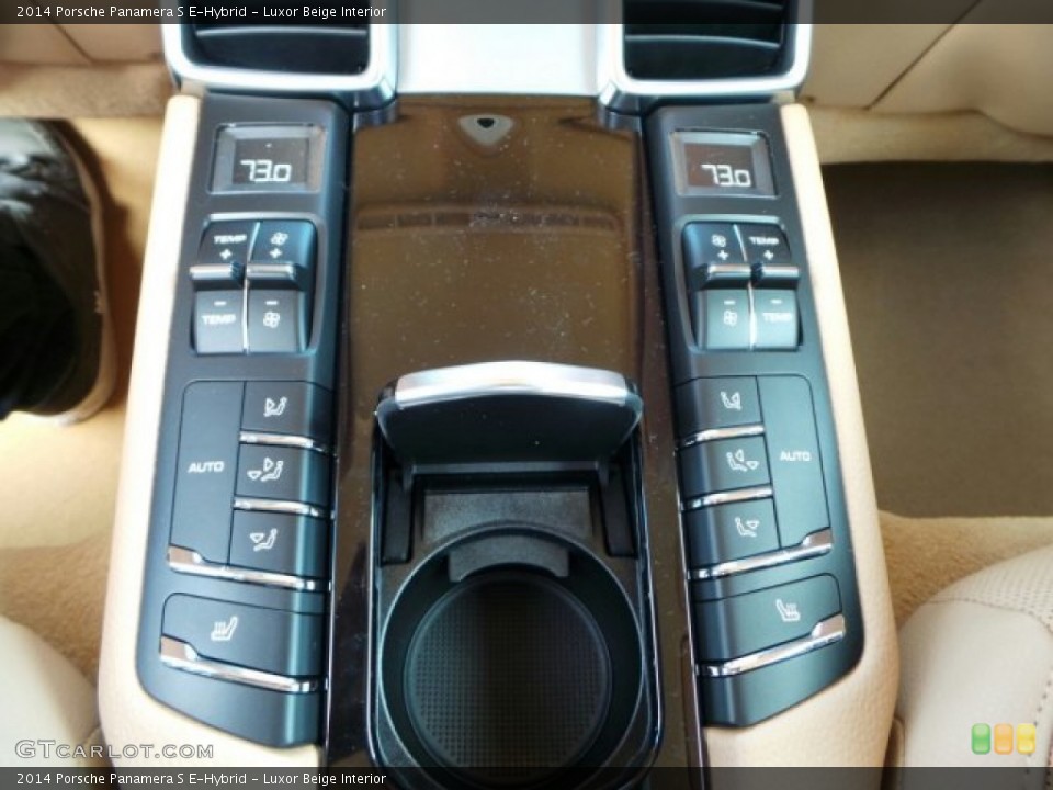 Luxor Beige Interior Controls for the 2014 Porsche Panamera S E-Hybrid #91616052