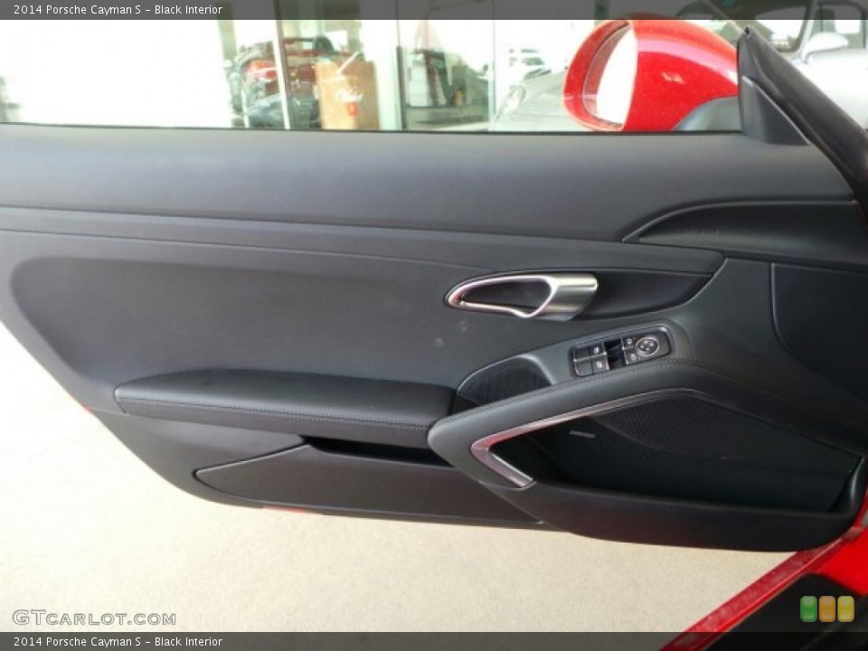 Black Interior Door Panel for the 2014 Porsche Cayman S #91617813