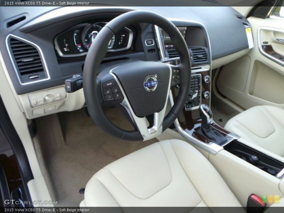 Soft Beige Interior Photo for the 2015 Volvo XC60 T5 Drive-E #91623312