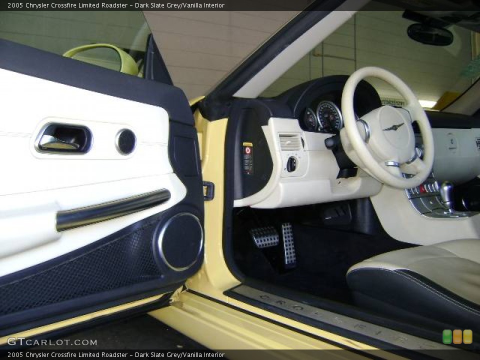 Dark Slate Grey/Vanilla Interior Photo for the 2005 Chrysler Crossfire Limited Roadster #916264