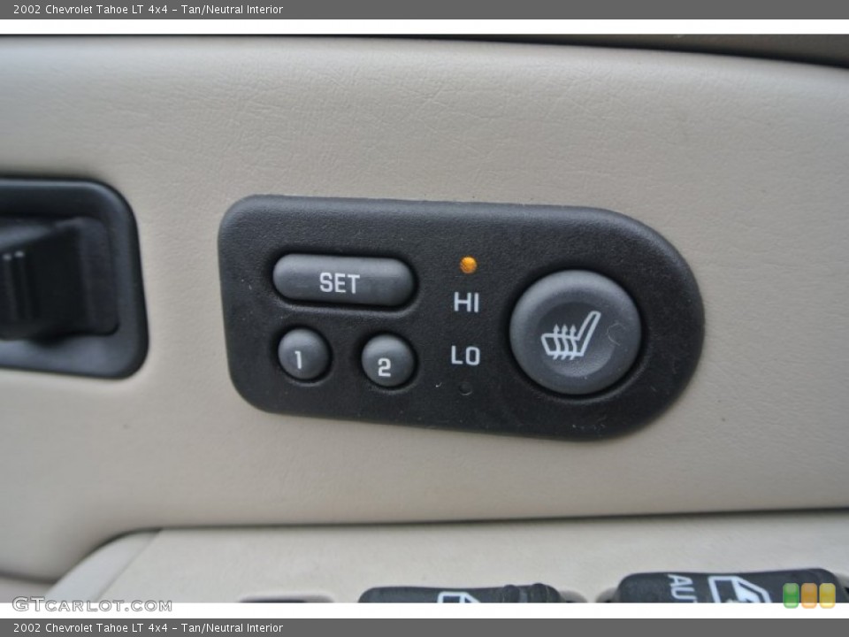 Tan/Neutral Interior Controls for the 2002 Chevrolet Tahoe LT 4x4 #91637811