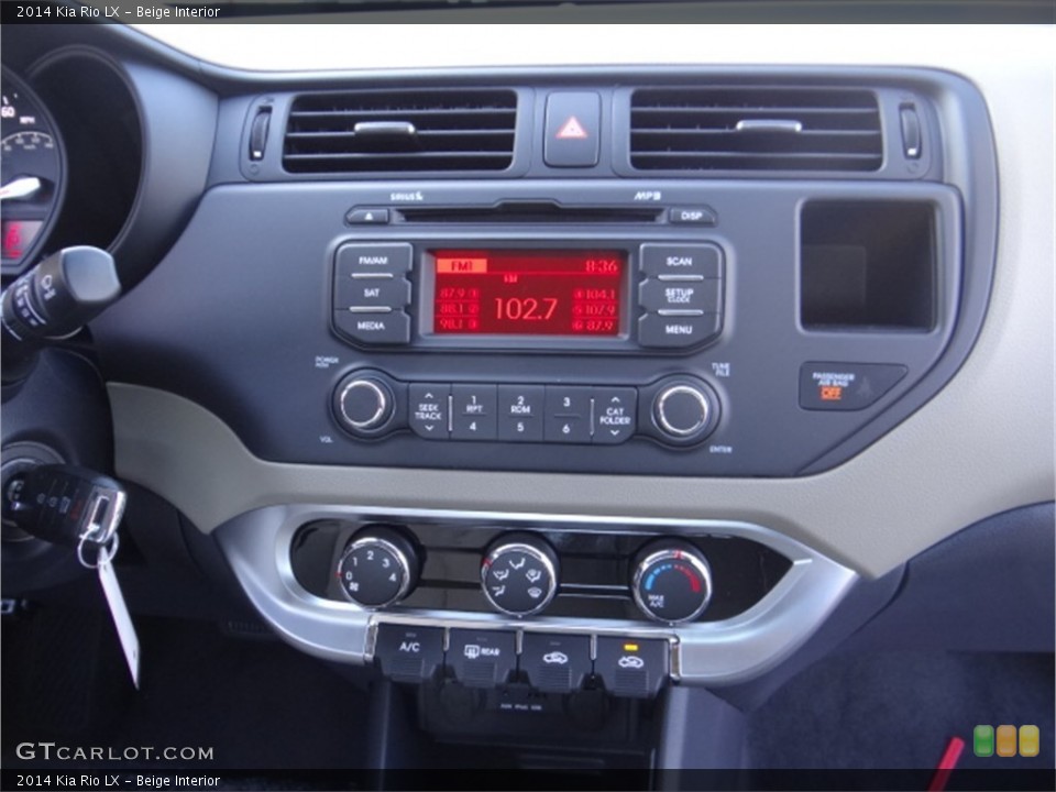 Beige Interior Controls for the 2014 Kia Rio LX #91646313