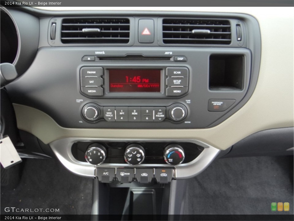 Beige Interior Controls for the 2014 Kia Rio LX #91648055