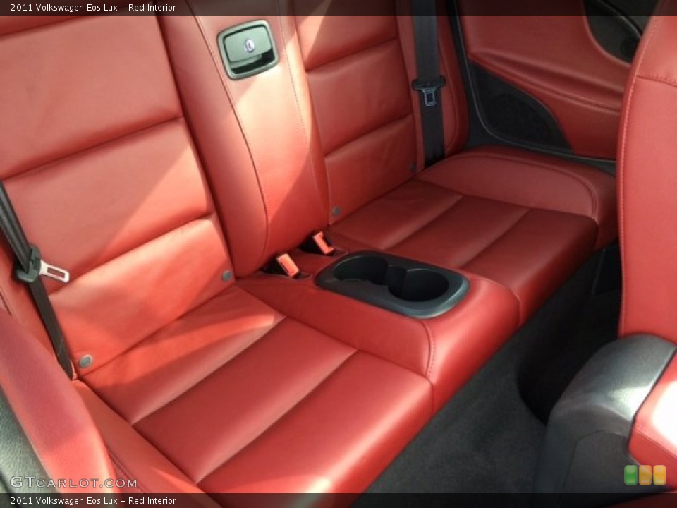 Red Interior Rear Seat for the 2011 Volkswagen Eos Lux #91650083